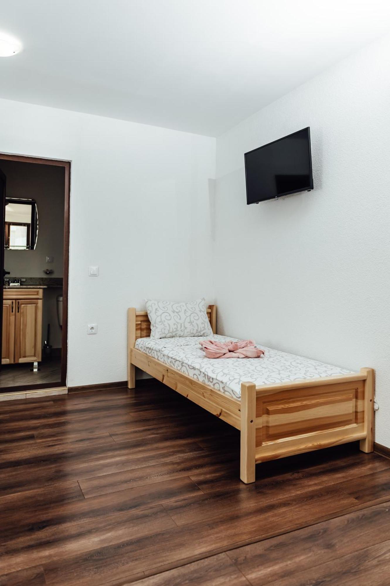 Guesthouse Juli Sapareva Banya Exterior photo